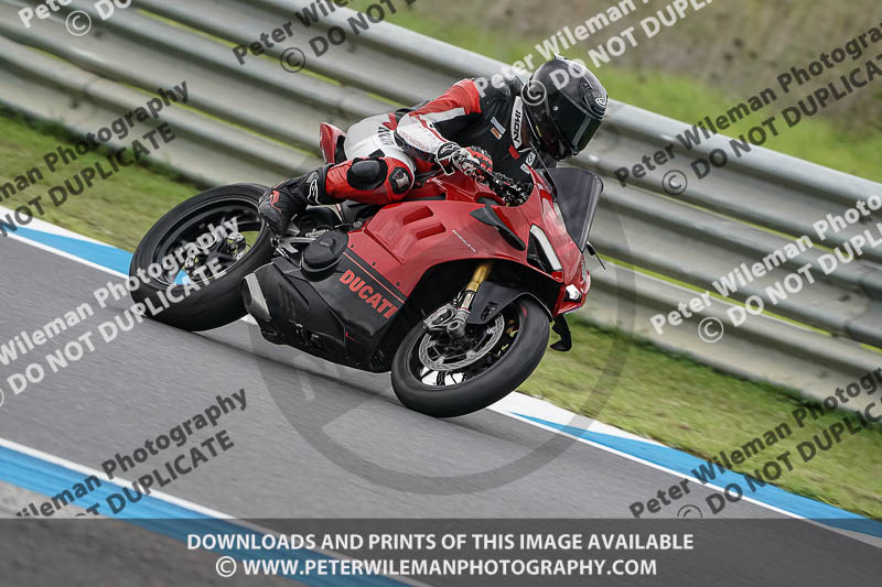 estoril;event digital images;motorbikes;no limits;peter wileman photography;portugal;trackday;trackday digital images
